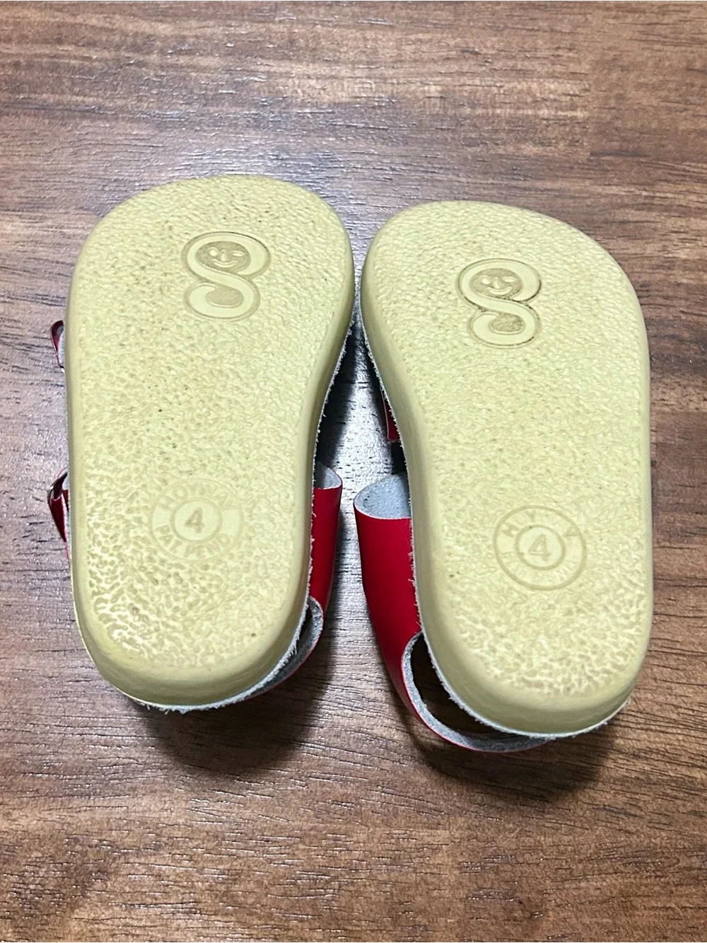 Sun San durable red